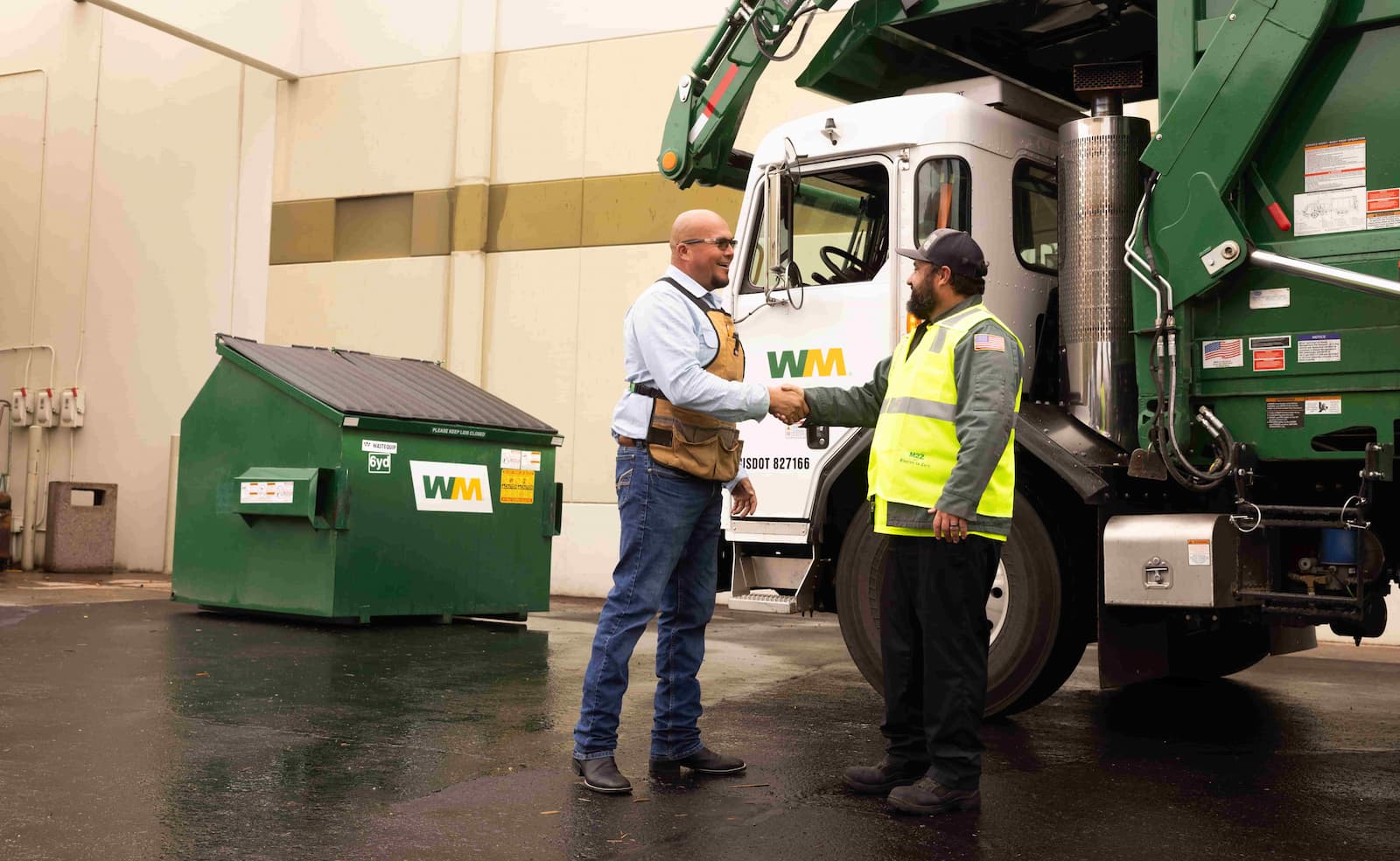 Commercial Trash & Recycling Pickup