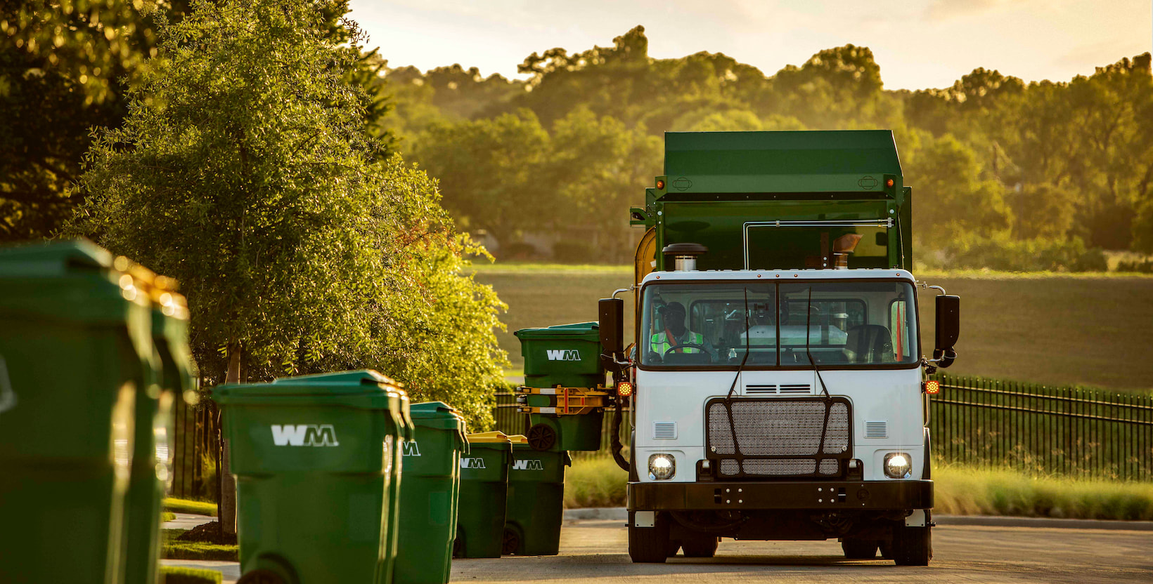 Home Trash & Recycling Pickup
